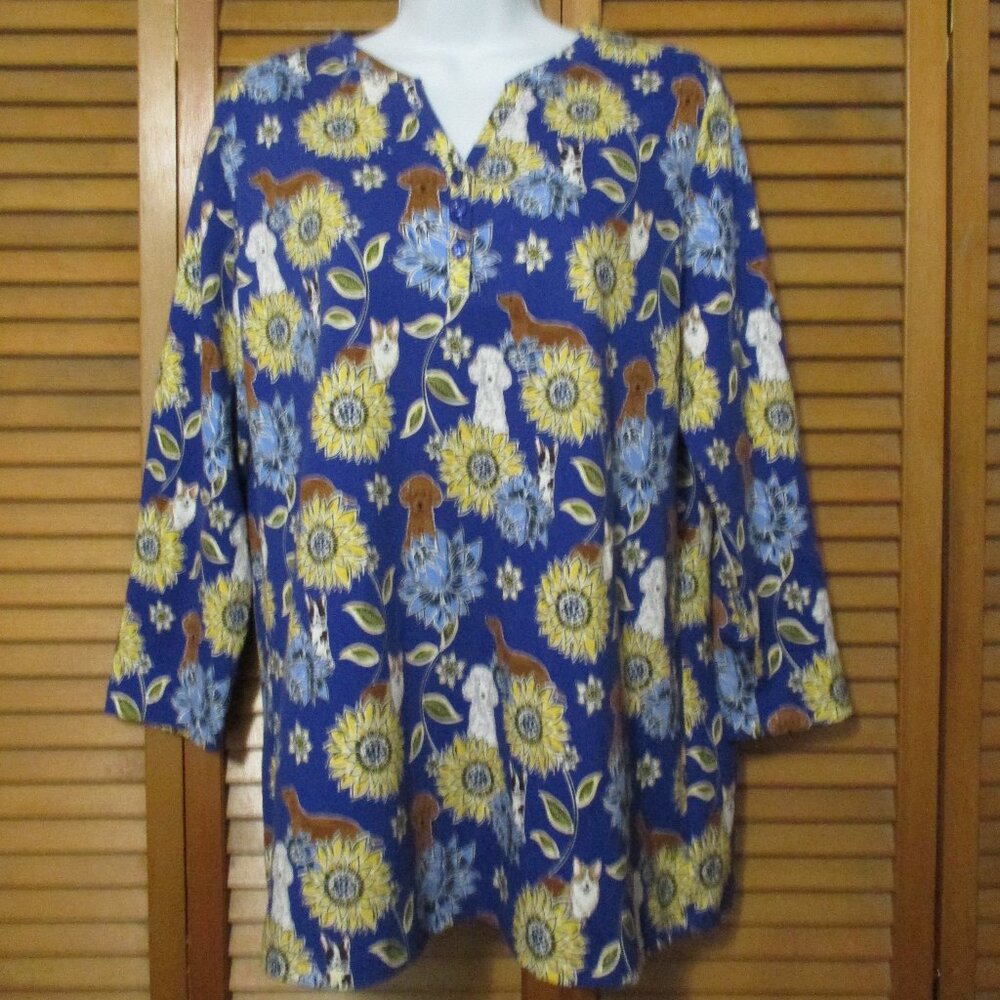 Kim Rogers top 100% cotton soft & stretchy with dogs & flowers like new size M